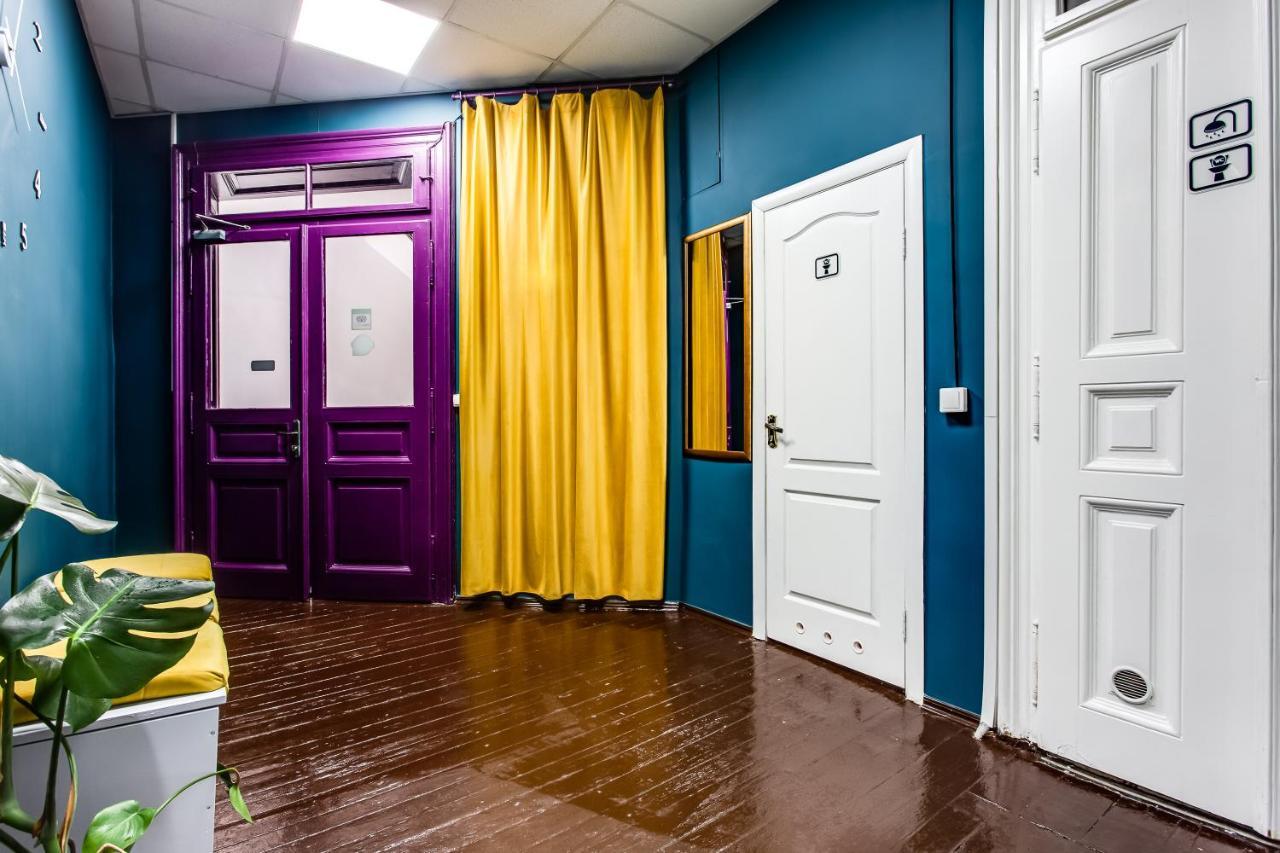 Mister Hostel ลวีฟ ภายนอก รูปภาพ