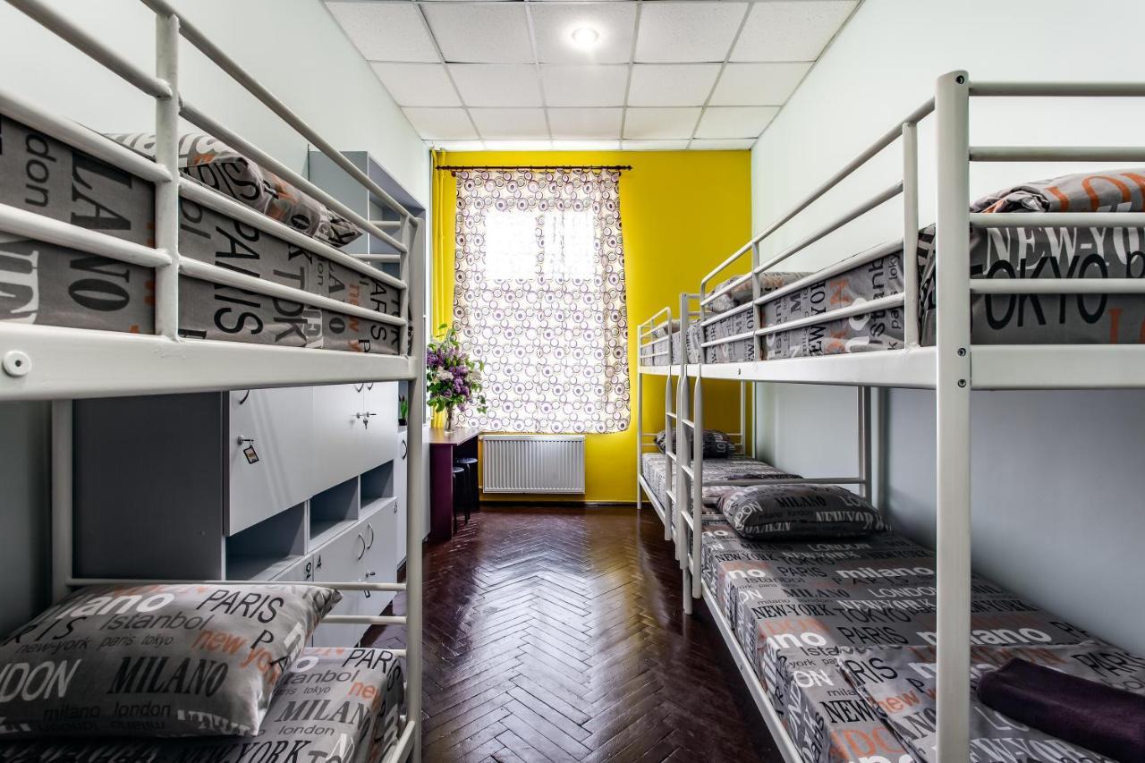 Mister Hostel ลวีฟ ภายนอก รูปภาพ